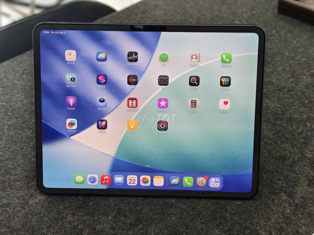 Apple iPad Pro M4 12.9 inch 256GB 99% 5G. Mua bán Máy tính bảng tại Quận Bình Tân Tp Hồ Chí Minh được đăng bởi Tấn Đạt hình 1