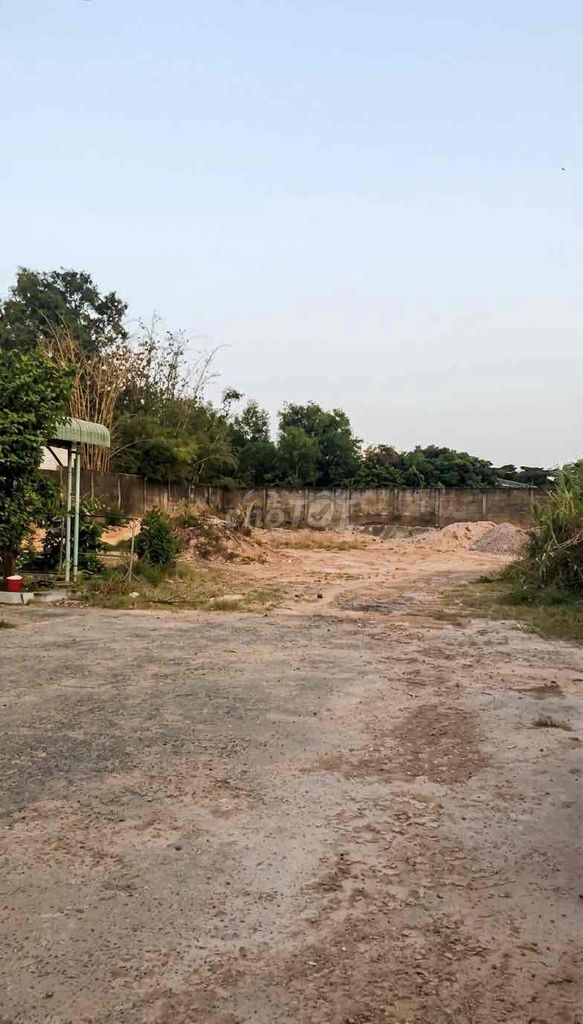 BÁN KHO XƯỞNG NHÀ VÀ ĐẤT 3200M2
