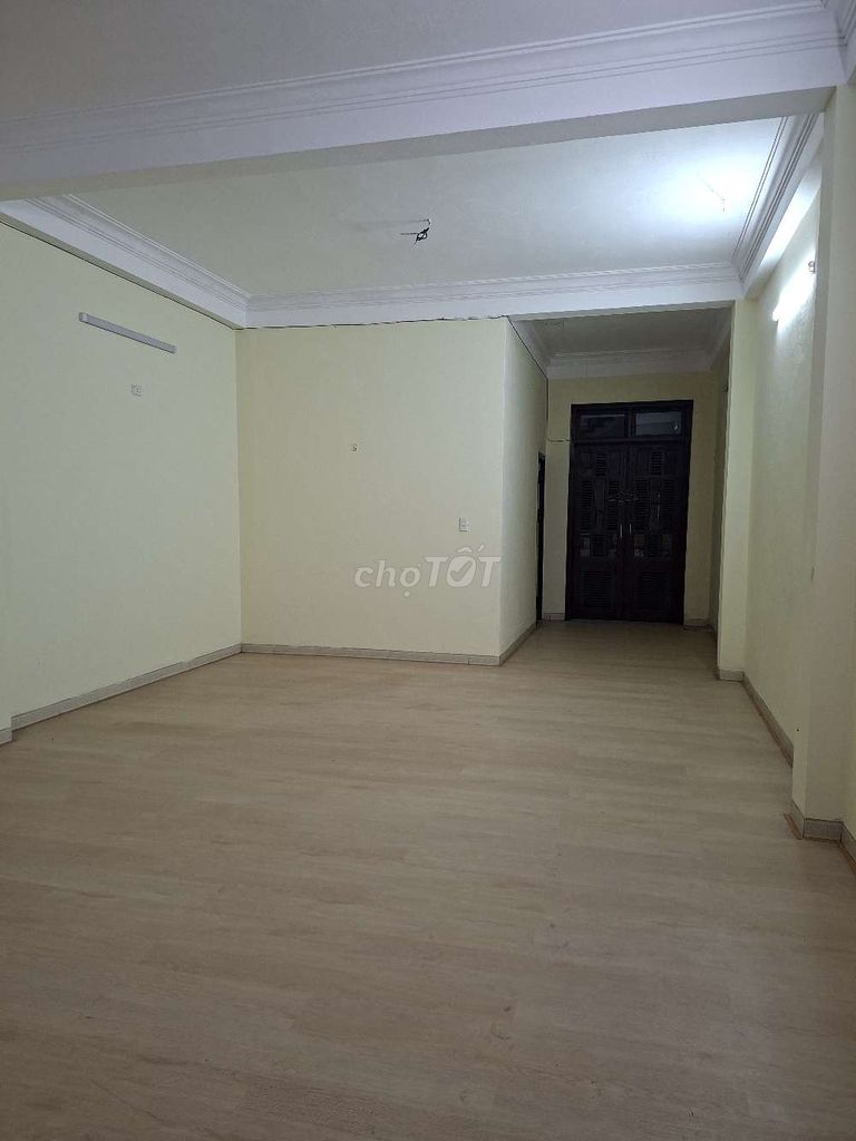 Spacious 5-bedroom house on Ngô Quyền — photo 8