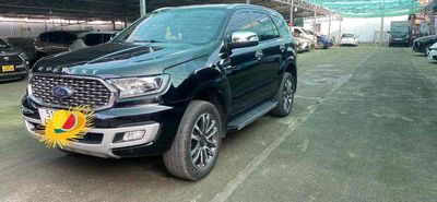 Ford Everest Titanium 2020 73333 km Đen