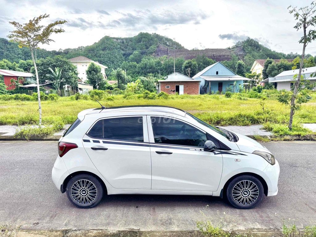 Hyundai Grand i10 2017 Xe Nhập Khẩu. Mua bán Ô tô tại Huyện Nam Đông Thừa Thiên Huế được đăng bởi Bốn Bánh Ô tô cũ  hình 4