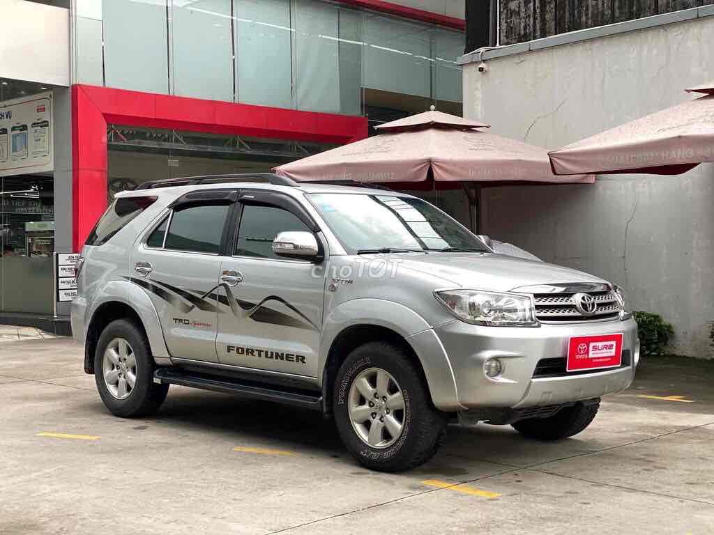 Toyota Fortuner 2011 2.7V - 149000 km