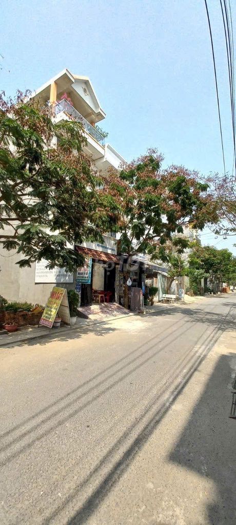 Nhà mặt tiền trục chính dự án kinh doanh buôn bán rất tốt. Mua bán nhà ở tại Thành phố Thủ Đức Tp Hồ Chí Minh được đăng bởi Thu Bùi hình 1