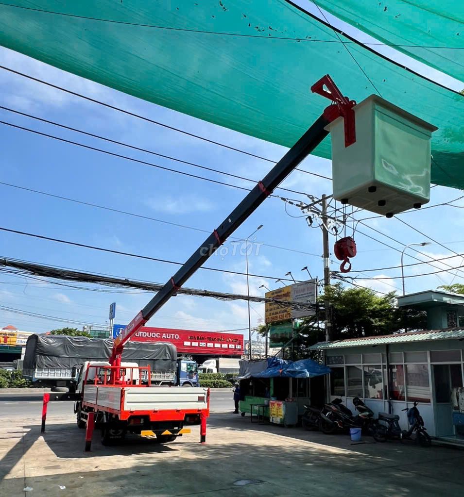 Bán Hino 2.4 Tấn chạy vào Tp  thùng 4.5m và 5.6m. Mua bán Xe tải, xe ben tại Quận 12 Tp Hồ Chí Minh được đăng bởi Mr Thành hình 5