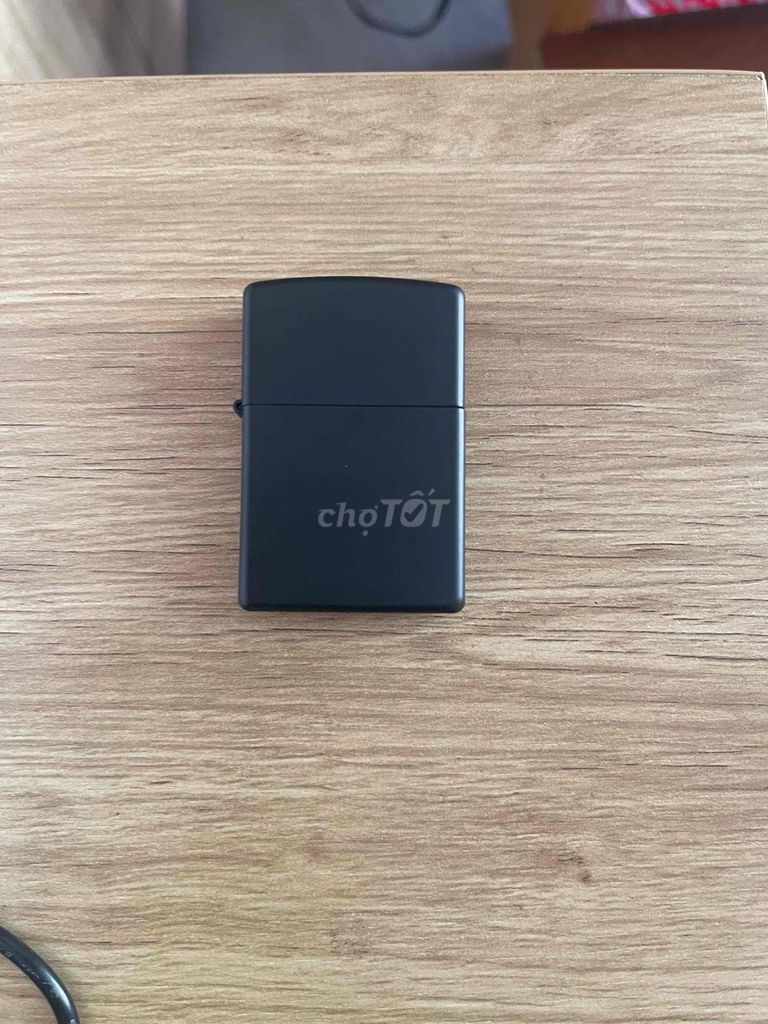 Bật lửa Zippo Đen Kim loại Mỹ. Mua bán Đồ sưu tầm, đồ cổ tại Quận Hải Châu Đà Nẵng được đăng bởi Nhung hình 1