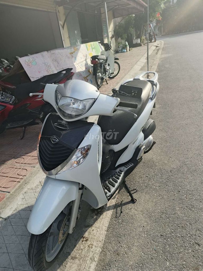 Cần bán xe. Mua bán Xe máy tại Huyện Kiến Thuỵ Hải Phòng được đăng bởi nguyen duc tuan hình 1