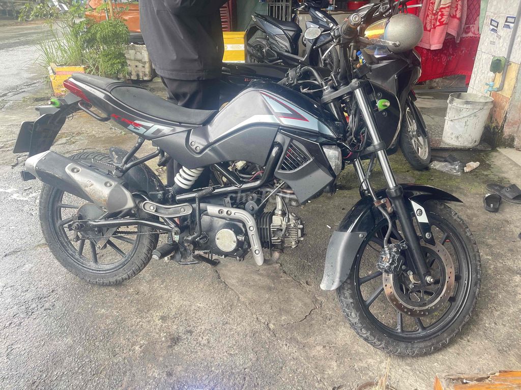 Bán kym co 50cc ko cần bằng lái , máy cực chất. Mua bán Xe máy tại Thành phố Thuận An Bình Dương được đăng bởi Phạm Văn Dương hình 2