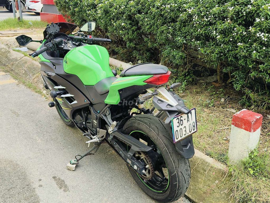 Kawasaki Ninja 300 2015 chính chủ siêu đẹp. Mua bán Xe máy tại Thành phố Thủ Đức Tp Hồ Chí Minh được đăng bởi HIỆP AN MOTO 233 QUỐC LỘ 13 CŨ HIỆP BÌNH PHƯỚC THỦ ĐỨC  hình 16