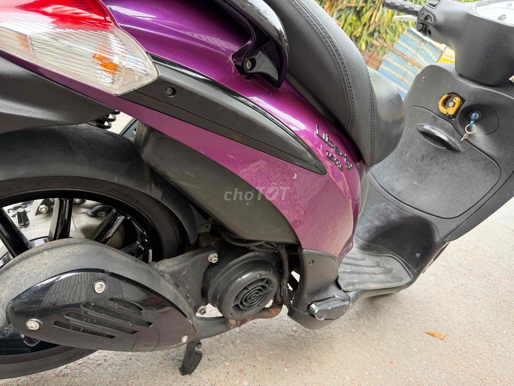 Piaggio Liberty 2011 màu Tím. Mua bán Xe máy tại Huyện Hóc Môn Tp Hồ Chí Minh được đăng bởi Hoàng Anh Tuấn hình 6