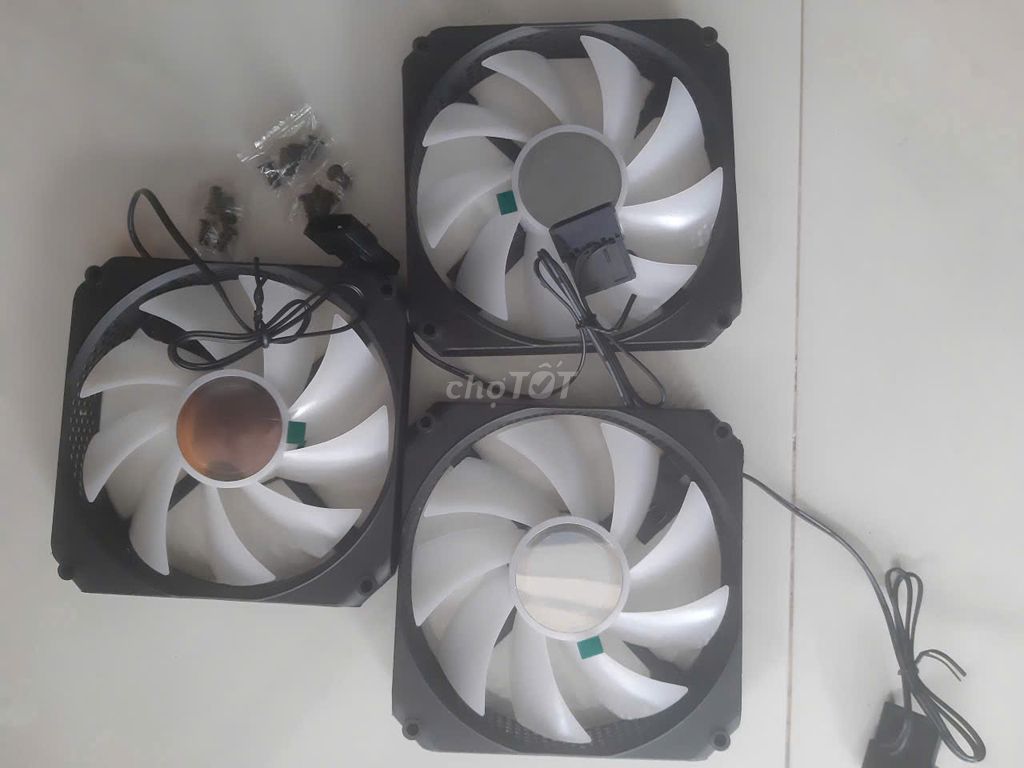 Fan máy tính. Mua bán Phụ kiện (Màn hình, Chuột...) tại Quận Bình Thuỷ Cần Thơ được đăng bởi qui rua hình 1