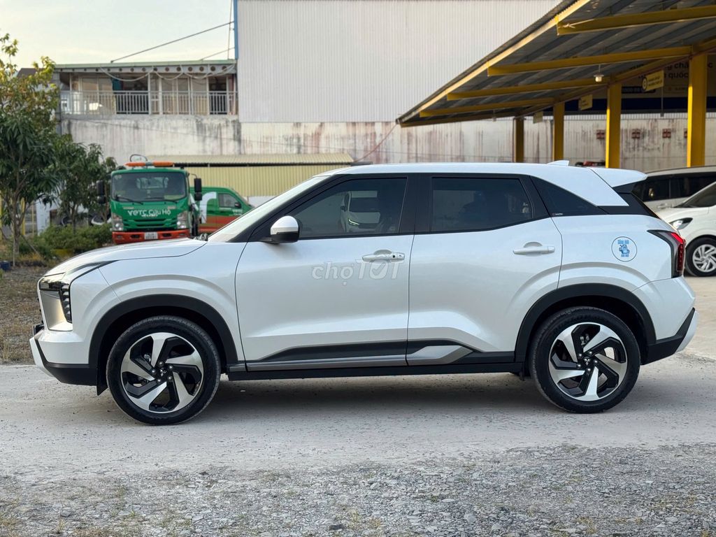 Mitsubishi Xforce 2024 Premium 23.000km. Mua bán Ô tô tại Quận Cái Răng Cần Thơ được đăng bởi Ngọc Carpla Cần Thơ Chuyên mua bán ô tô qua sử dụng hình 4