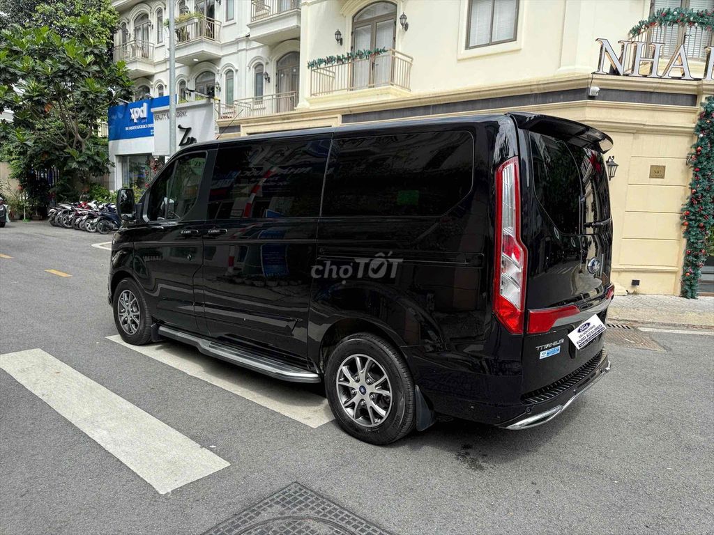 Tourneo Limousine Gói Độ Cao Cấp Xe Tại Hãng Ford. Mua bán Ô tô tại Quận Tân Bình Tp Hồ Chí Minh được đăng bởi FORD PHỔ QUANG XE CŨ hình 10