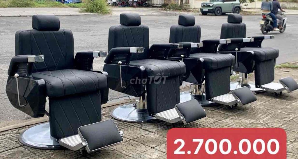 dv Ghế cắt tóc Đen Da, Kim loại. Dịch vụ tại Quận Sơn Trà Đà Nẵng được đăng bởi THẾ GIỚI ĐỒ CŨ ĐỒ CỔ LỚN NHẤT MIỀN TRUNG hình 1