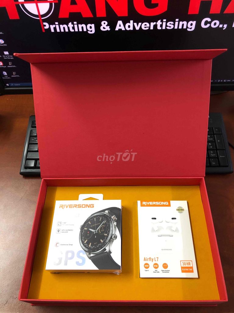 Combo Đồng hồ và Tai nghe bluetooth Riversong full