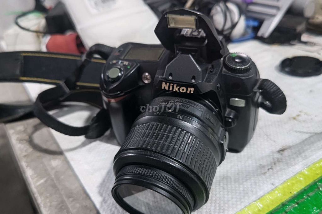 Máy ảnh Nikon D70 ống kính 18-55mm chống rung. Mua bán Máy ảnh, Máy quay tại Huyện Bình Chánh Tp Hồ Chí Minh được đăng bởi Quang Tùng hình 1