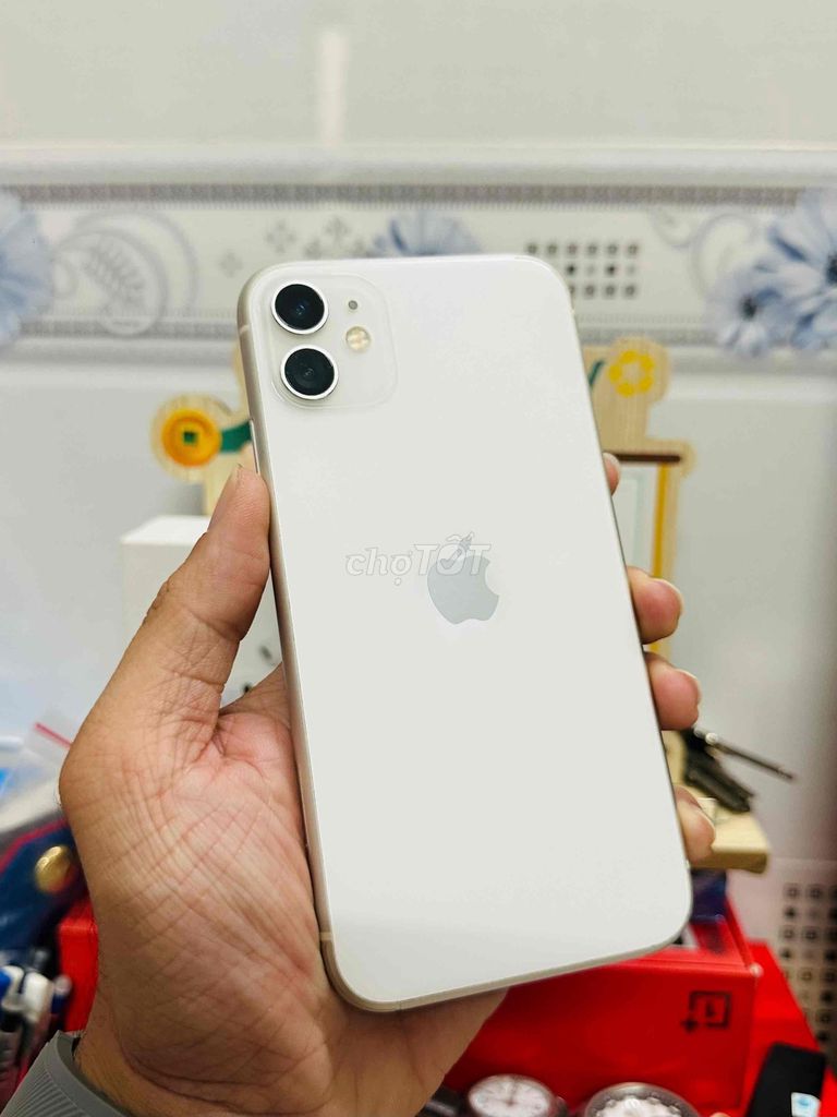 iPhone 11 64Gb Quốc Tế. Mua bán Điện thoại tại Thành phố Long Xuyên An Giang được đăng bởi Khưu Nguyễn Phi Hùng hình 1