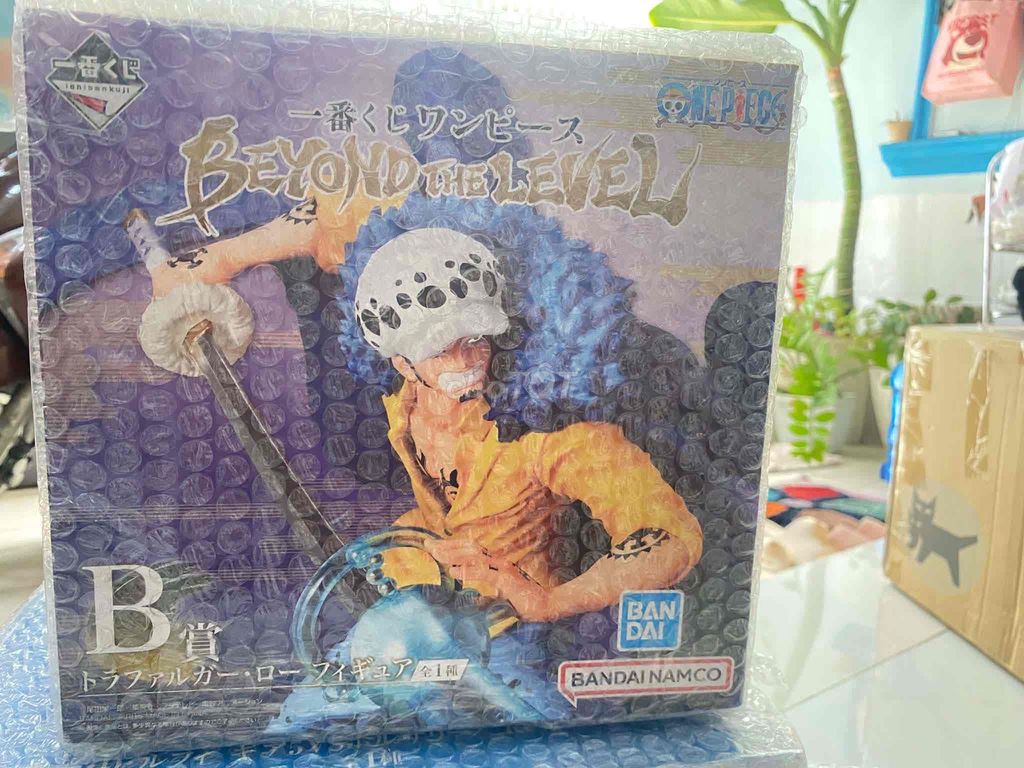 Mô hình Trafalgar Law One Piece Bandai Namco