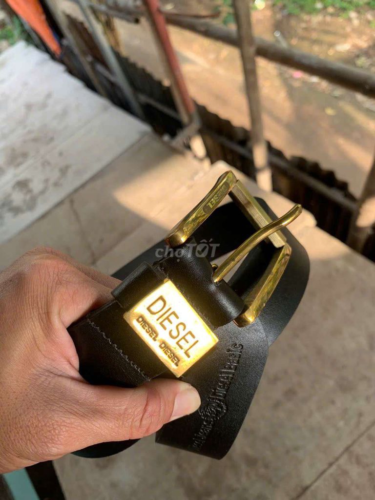 Dây nịt Diesel Da bò Đen, Nâu Like new. Mua bán Phụ kiện thời trang khác tại Quận 1 Tp Hồ Chí Minh được đăng bởi NHL 2HAND hình 1