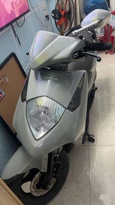 Xe DYLAN HONDA. Mua bán Xe máy tại Quận Gò Vấp Tp Hồ Chí Minh được đăng bởi Thới Hoàng Long Nguyễn