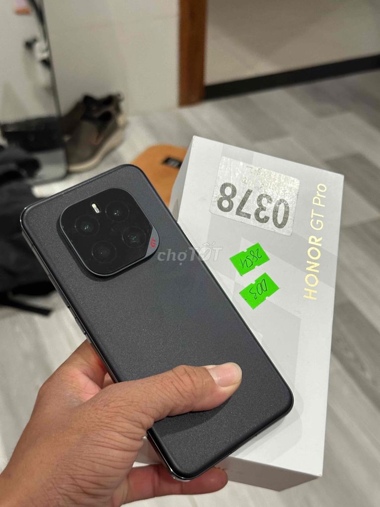 Honor GT Pro 12GB/256GB fullbox đẹp cần bán ạ. Mua bán Điện thoại tại Thành phố Thủ Dầu Một Bình Dương được đăng bởi Hoàng hải hình 1