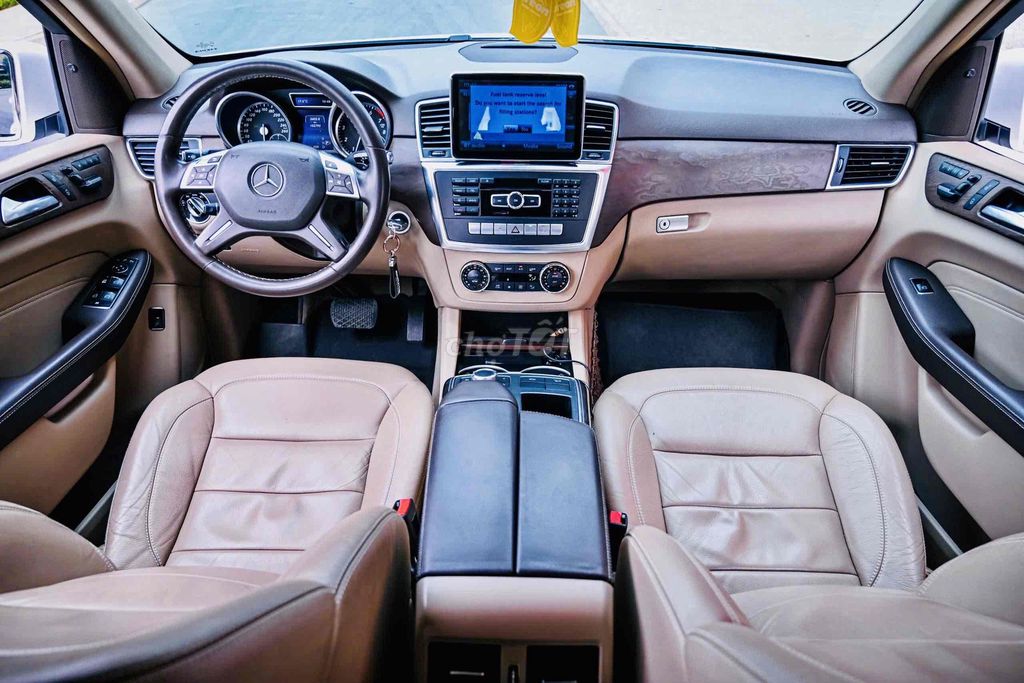 Mer ML 400 2014 một chủ. Mua bán Ô tô tại Quận Hoàng Mai Hà Nội được đăng bởi Phạm quang đồng hình 12