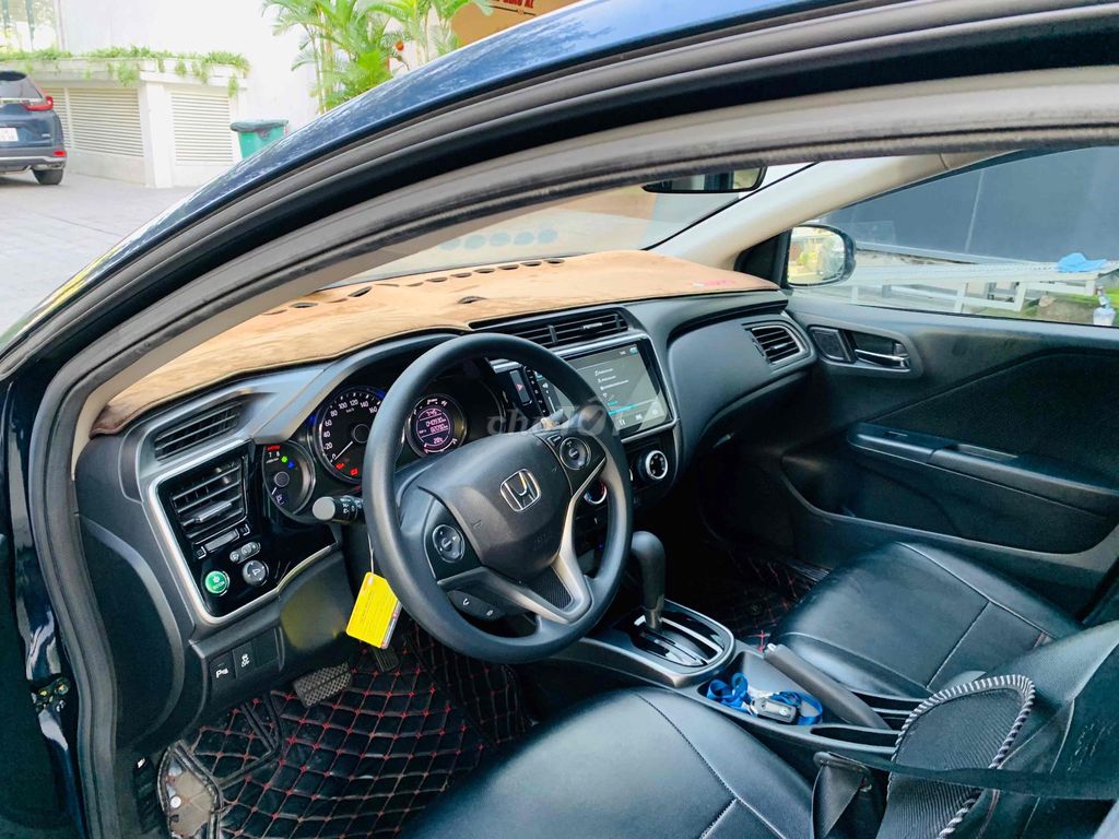 Honda City CVT 2018 - 40.000km Siêu Đẹp Hãng Bán. Mua bán Ô tô tại Quận 7 Tp Hồ Chí Minh được đăng bởi Honda Ôtô SG Quận 7 hình 7
