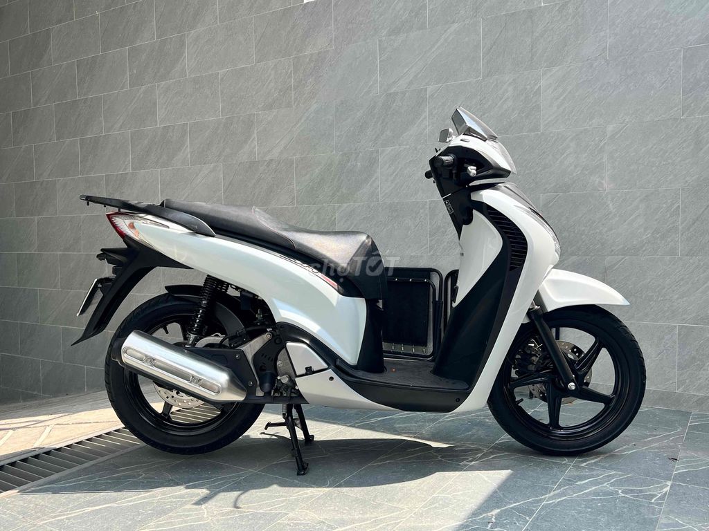 SH 150i Nhập Ý SM 110 BSTP Odo 15k.km Xe Leng Keng. Mua bán Xe máy tại Quận 7 Tp Hồ Chí Minh được đăng bởi Võ Phương  hình 2