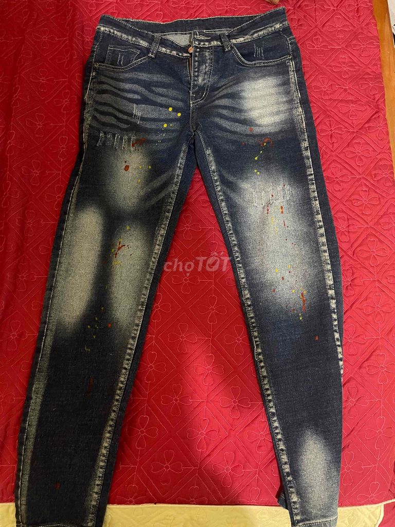 Quần jean DSQ nam size 43. Mua bán Quần áo tại Huyện Văn Chấn Yên Bái được đăng bởi Văn Hà hình 1