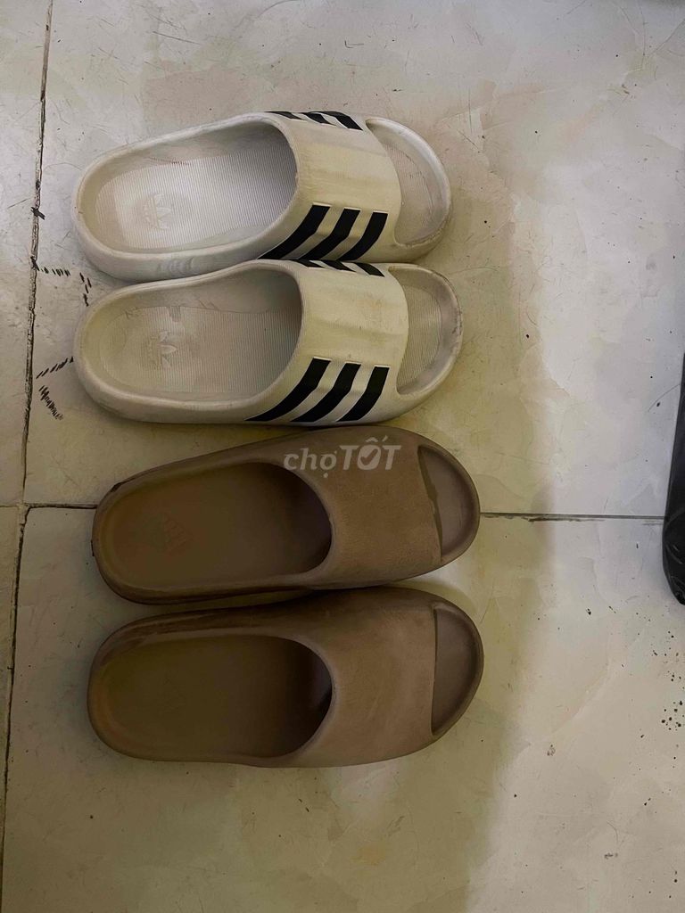 Dép Adidas Unisex Trắng Nâu Đã sử dụng. Mua bán Giày dép tại Thành phố Đà Lạt Lâm Đồng được đăng bởi Dũng hình 1