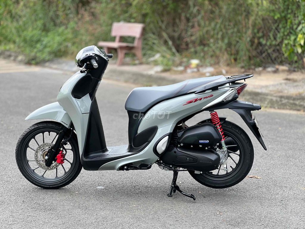 Shmode 125 Xám Xi Măng 6/2025 Odo 60km Like New🎉🎉🎉. Mua bán Xe máy tại Thành phố Biên Hòa Đồng Nai được đăng bởi Xe Máy Phát Đồng hình 5