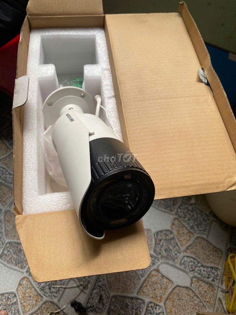 Camera IP Hikvision DS-2CD2621G0-IZ Mới. Mua bán Máy ảnh, Máy quay tại Quận Tân Phú Tp Hồ Chí Minh được đăng bởi Lee Ha Minh hình 1