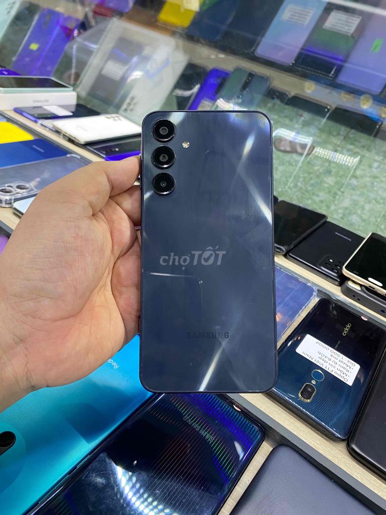 Samsung Galaxy A16 5G 128GB Đen 4GB. Mua bán Điện thoại tại Thành phố Bến Tre Bến Tre được đăng bởi Điện thoại Bến Tre giá rẻ hình 1