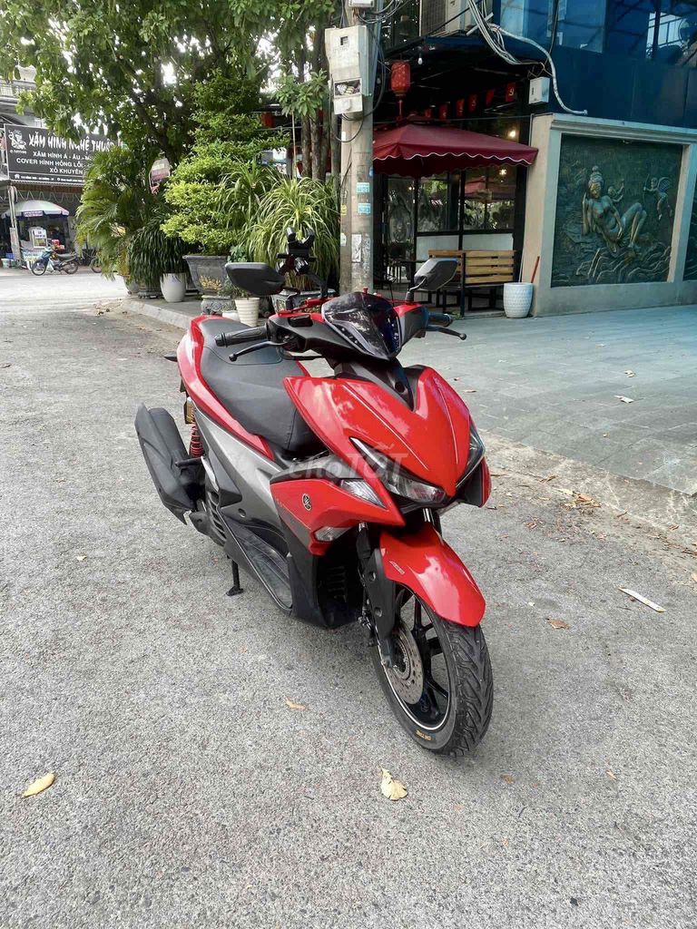 Yamaha NVX 155 ABS Красный