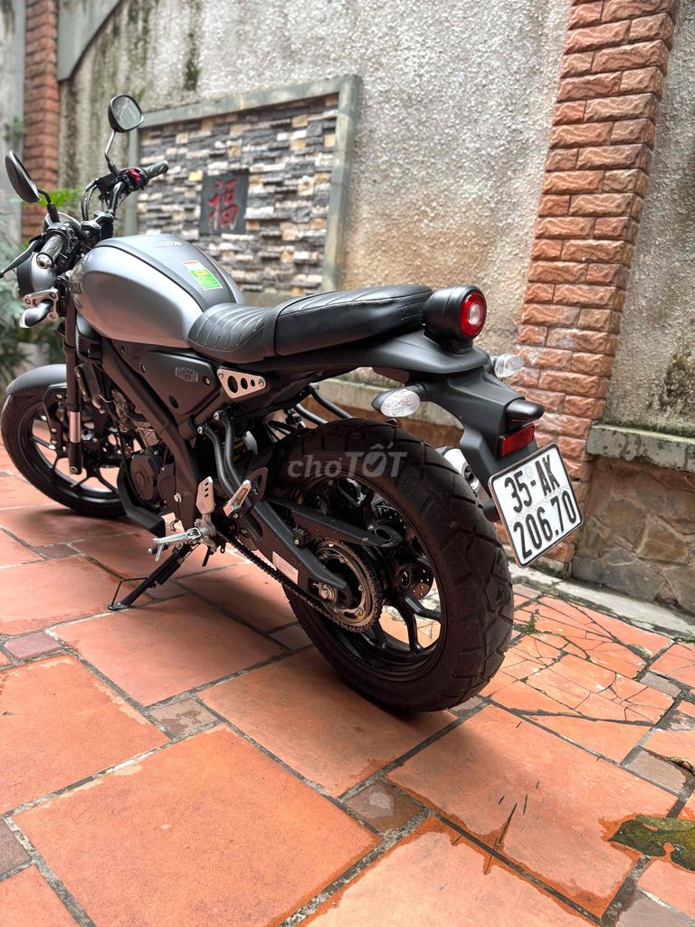 Yamaha XSR Xám 600km Côn tay. Mua bán Xe máy tại Quận Đống Đa Hà Nội được đăng bởi Tuấn Anh hình 3