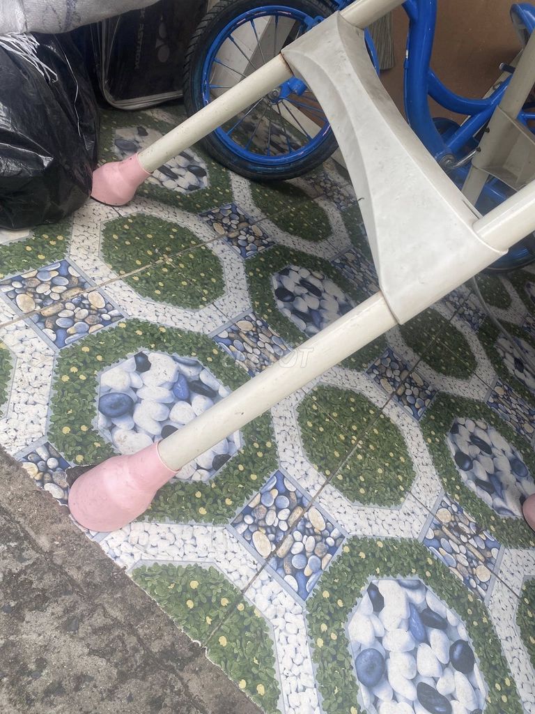 ghế ăn dặm cho bé. Mua bán Mẹ và bé tại Quận Gò Vấp Tp Hồ Chí Minh được đăng bởi Lê Bùi Bằng Tuân hình 4