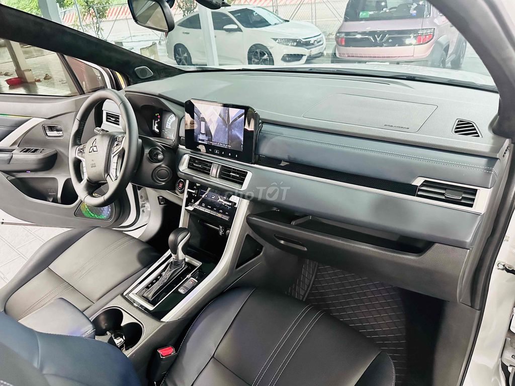 Xpander Cross 2024 - 2000 km Vô Nhiều Đồ Chơi. Mua bán Ô tô tại Huyện Bắc Tân Uyên Bình Dương được đăng bởi Ô Tô Quân Bồ Bình Dương hình 18