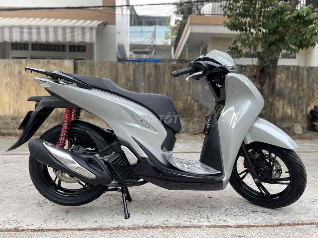 Sh 125 cbs 2021 xám si măng xe đẹp chính chủ