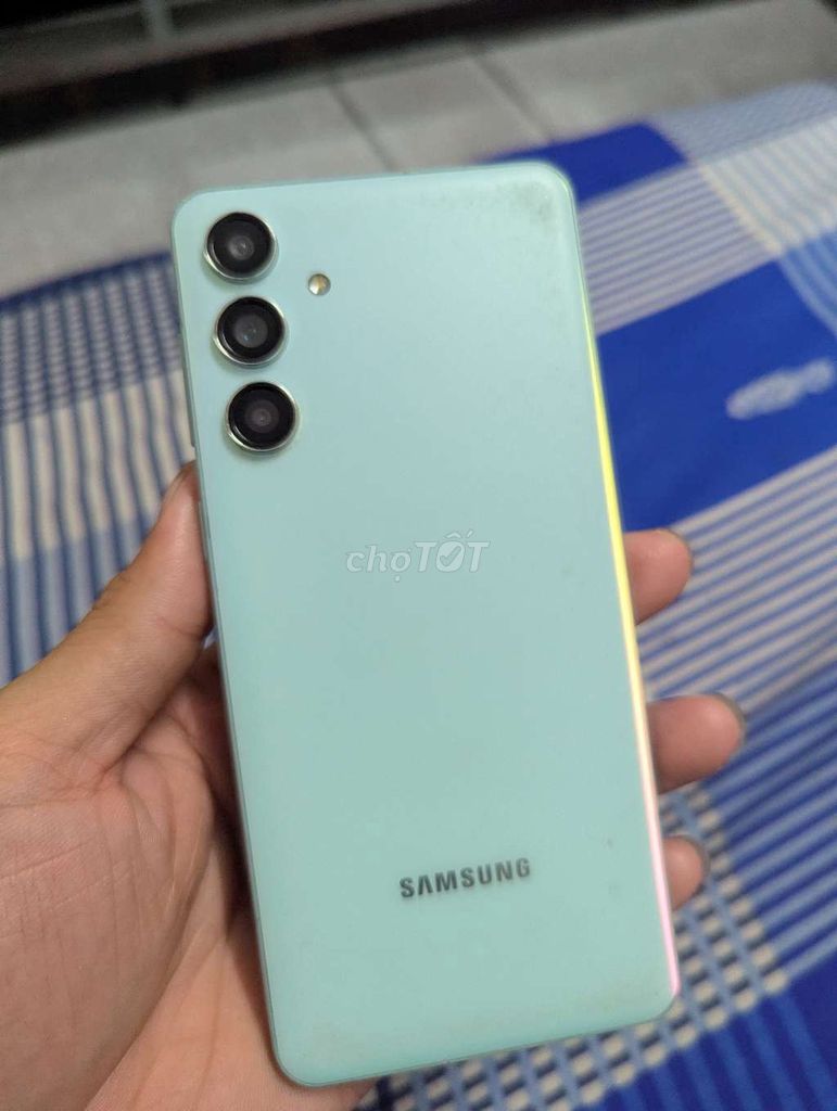 Samsung M55 5G Xanh ngọc Đã sử dụng. Mua bán Điện thoại tại Quận Cái Răng Cần Thơ được đăng bởi Jun hình 1
