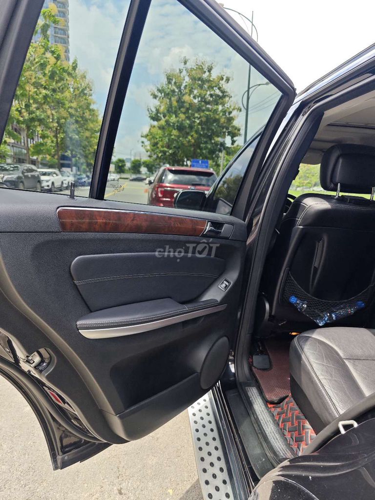 Bán xe Mercedes GL 550. Mua bán Ô tô tại Thành phố Thủ Đức Tp Hồ Chí Minh được đăng bởi Hoàng Sơn hình 10
