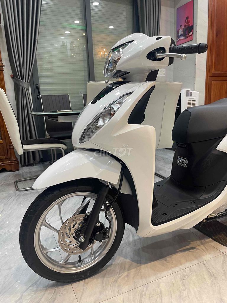 Honda Vision 2026 Стандарт Белый Черный 1067км