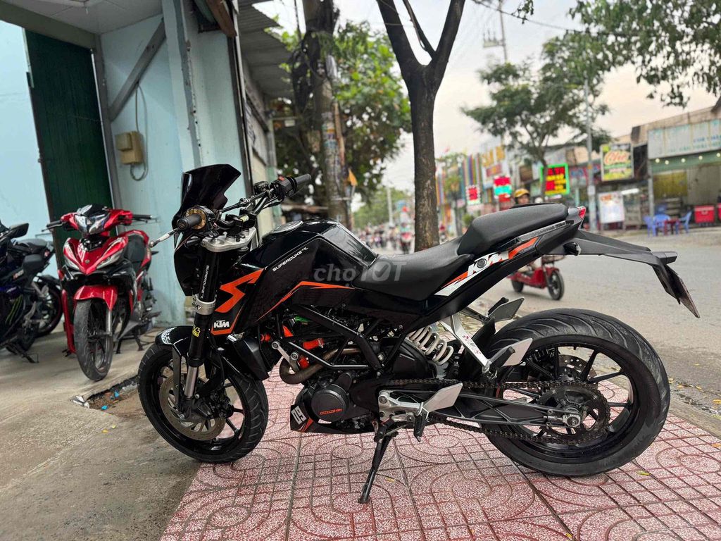 KTM Duke 200 biển số thành phố chính chủ. Mua bán Xe máy tại Huyện Bình Chánh Tp Hồ Chí Minh được đăng bởi Phong Vũ hình 7