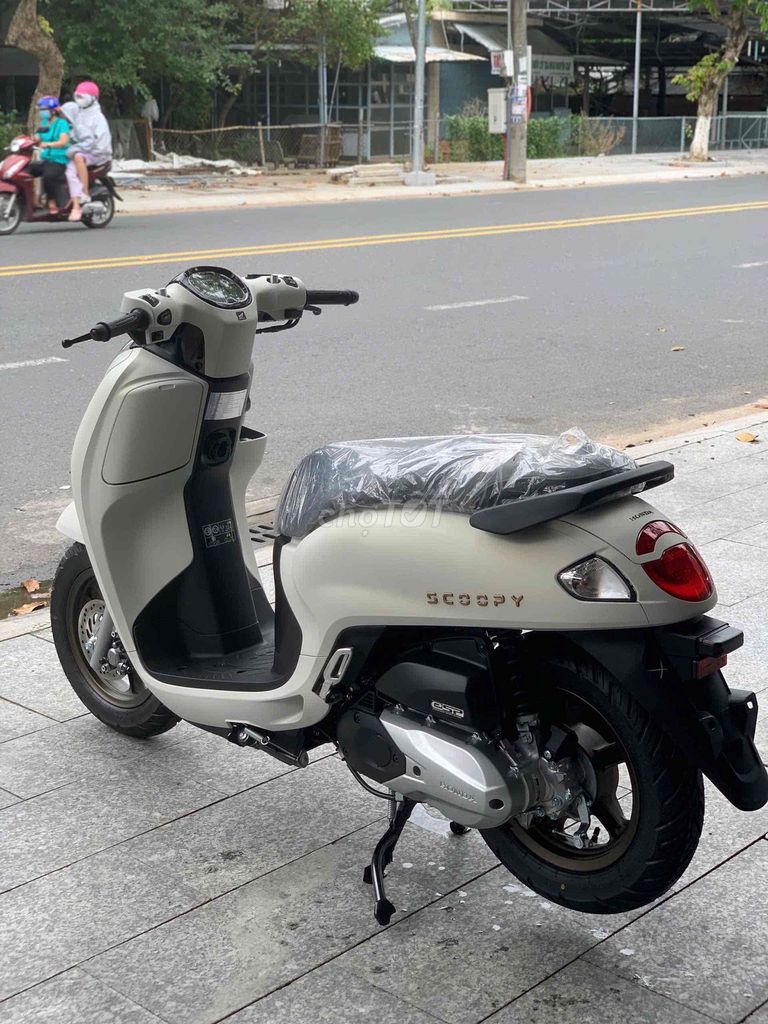 Honda Scoopy Trắng Mới 100%. Mua bán Xe máy tại Thành phố Sa Đéc Đồng Tháp được đăng bởi DUY CƯỜNG hình 4