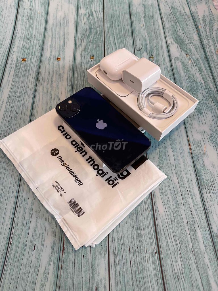 iPhone 13 128G QTẾ Mỹ Xài Ngon Bao Zin Pin 93%. Mua bán Điện thoại tại Quận Gò Vấp Tp Hồ Chí Minh được đăng bởi Vượng Kim Phát hình 1