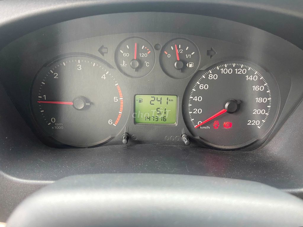 Ford Transit 2018 Luxury - 150000 km. Mua bán Ô tô tại Huyện Gia Lâm Hà Nội được đăng bởi vũ quang linh hình 1