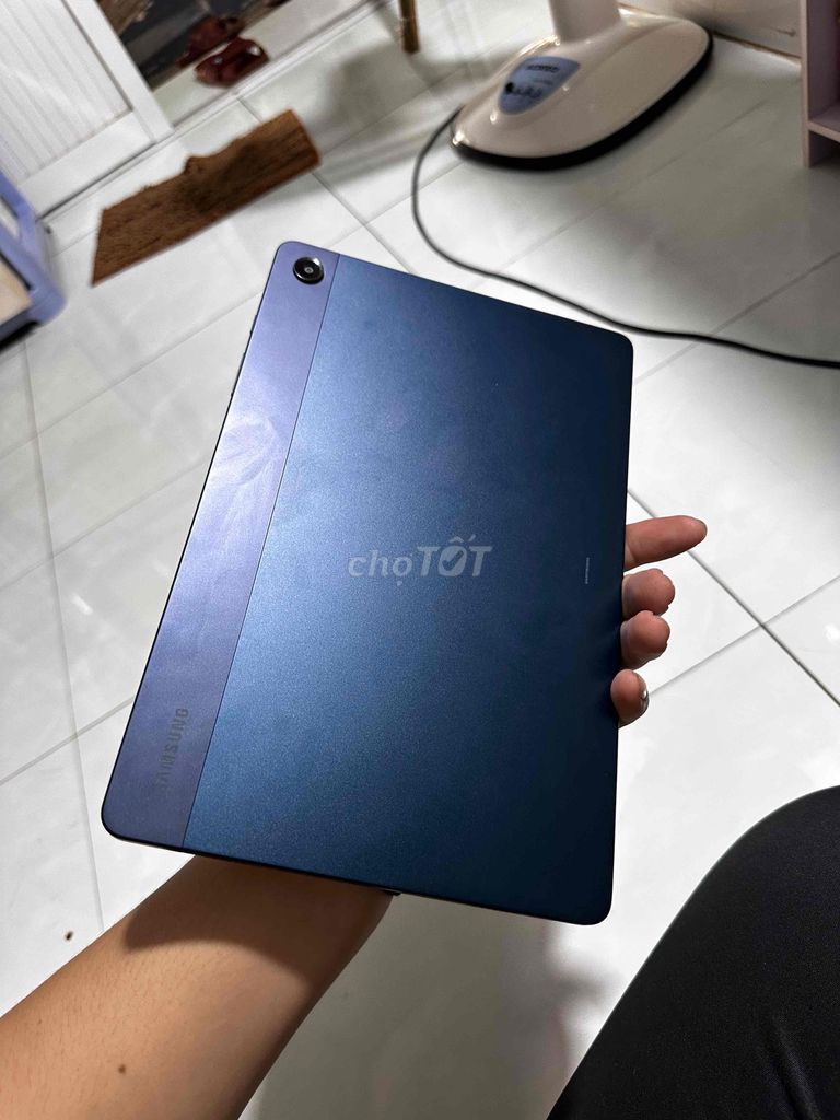 Samsung Tab A9 Plus Wifi 8GB/128GB Xanh. Mua bán Máy tính bảng tại Huyện Cần Giuộc Long An được đăng bởi Xuân Tiền vlog hình 1