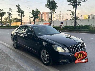 Mercedes Benz E Class 2009 E250 - 18000 km. Mua bán Ô tô tại Quận Bắc Từ Liêm Hà Nội được đăng bởi Nguyễn Ngọc