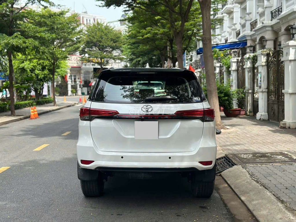Chính chủ bán Toyota Fortuner 2.4G sàn 2019 lướt.. Mua bán Ô tô tại Quận Gò Vấp Tp Hồ Chí Minh được đăng bởi PHẠM VIỆT hình 3