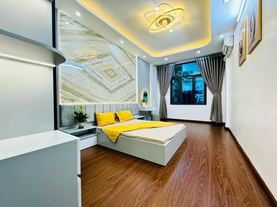 Mễ Trì Thượng, 36m2 x 5 tầng, nhỉnh 5 tỷ