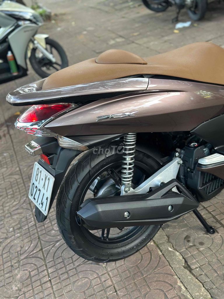 Pcx 2012 125cc. Mua bán Xe máy tại Thành phố Pleiku Gia Lai được đăng bởi Xe Máy Nguyễn Vũ Gialai hình 8
