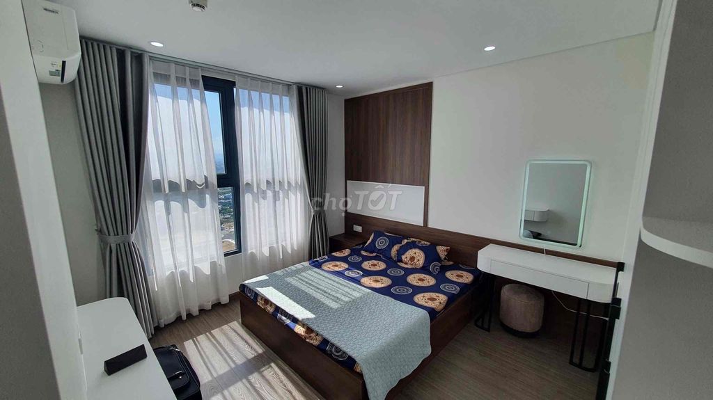 Cho thuê căn 2pn 73m2 full nội thất đẹp FPT plaza2